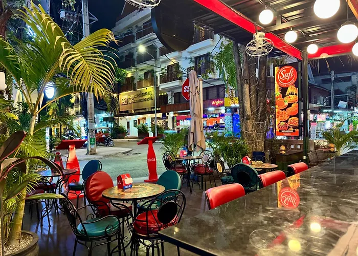 Hotel Nico's And Skybar