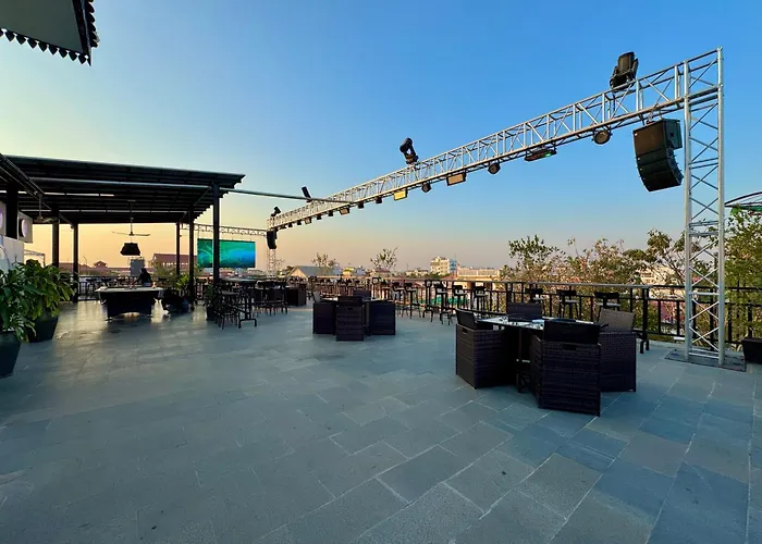 Hotel Nico's And Skybar Siem Reap