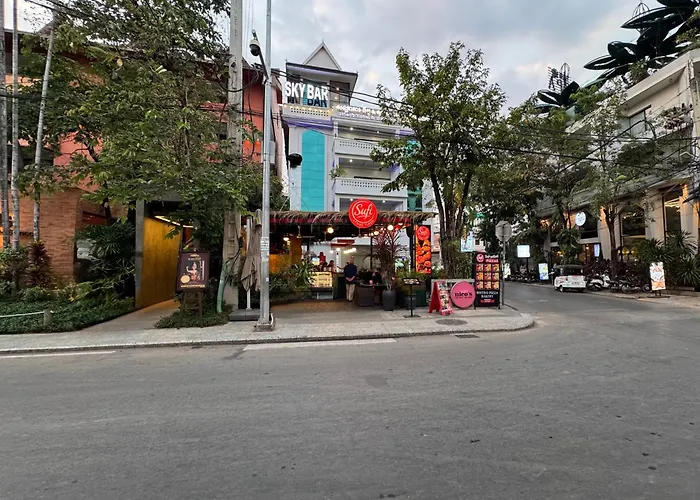 Hotel Nico's And Skybar Siem Reap